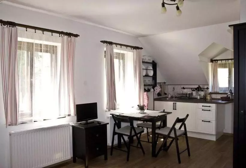 Majatalo Penzion Albeř