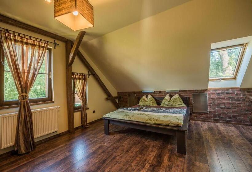 Majatalo Penzion U Lišky