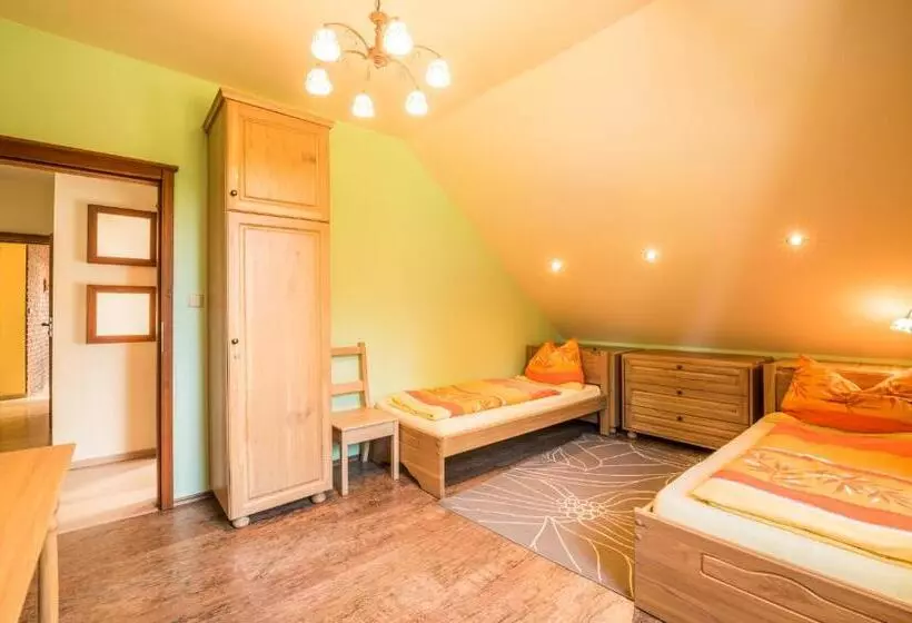 Majatalo Penzion U Lišky