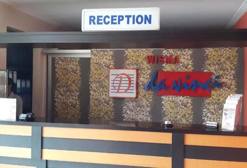 Pensionat Wisma Davinci Roxy