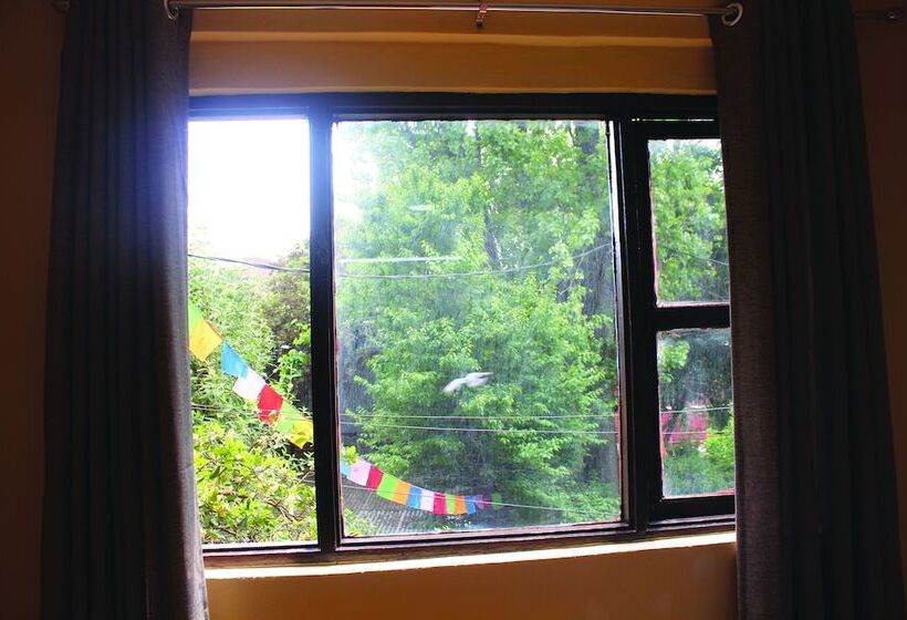 Rest Up Kathmandu Hostel