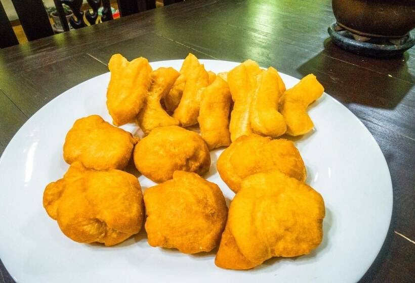 Plus Hostel Ayutthaya