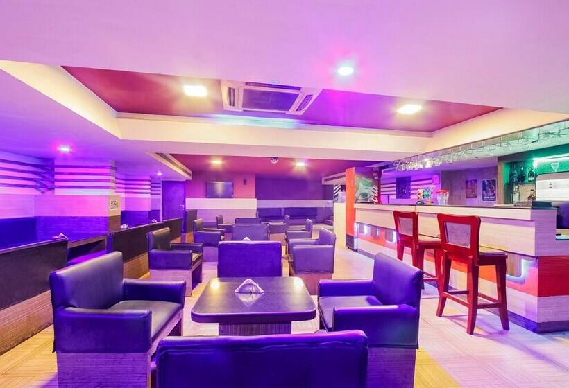 Capital O 61144 Hotel Raj