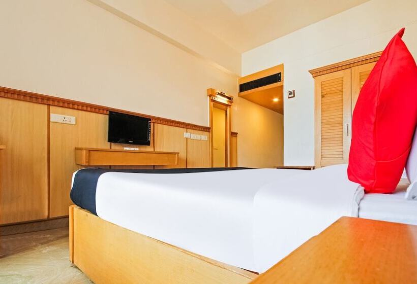 Capital O 61144 Hotel Raj