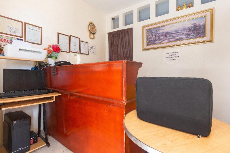 هتل 3j S And K Apartment