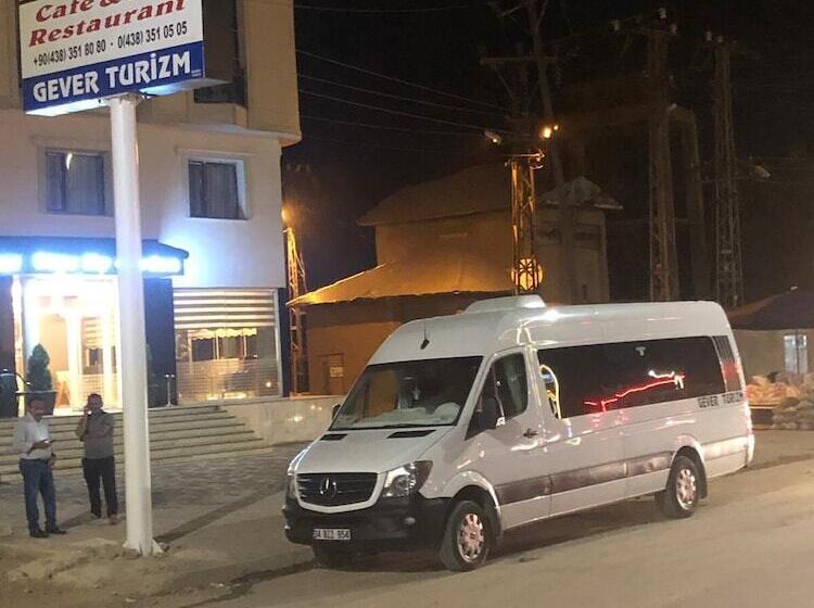 ホテル Elite My Garden