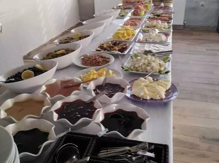 Hotelli Elite My Garden