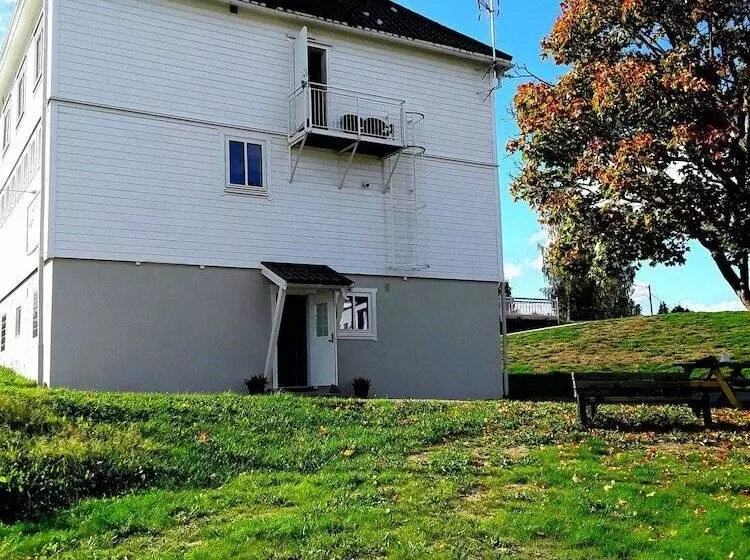 Hotelli L Magnor Bad