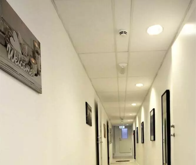 Hotelli L Magnor Bad