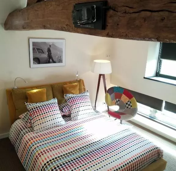 Hotelli La Villa Des Forges