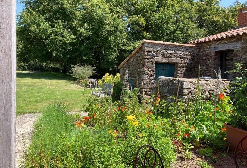 ホテル La Villa Des Forges