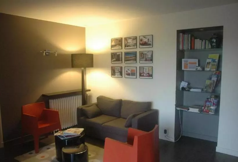 Hotelli La Villa Des Forges