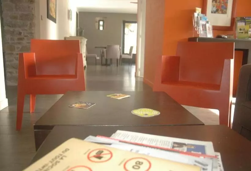 Hotelli La Villa Des Forges