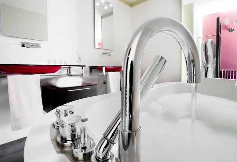 ホテル La Villa Des Forges