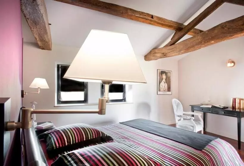 Hotelli La Villa Des Forges