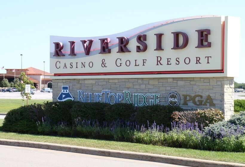 Riverside Casino & Golf Resort