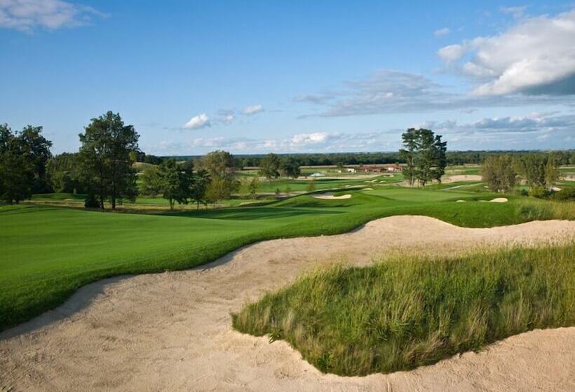 Riverside Casino & Golf Resort