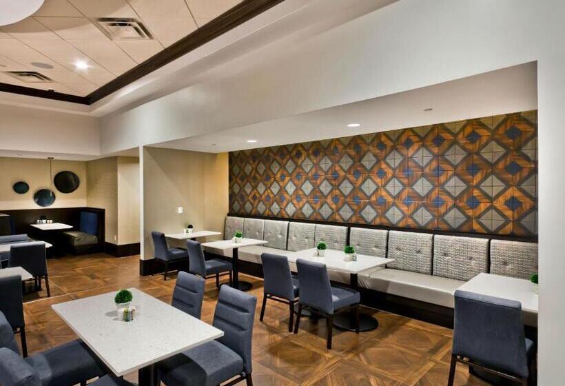 Riverside Casino & Golf Resort