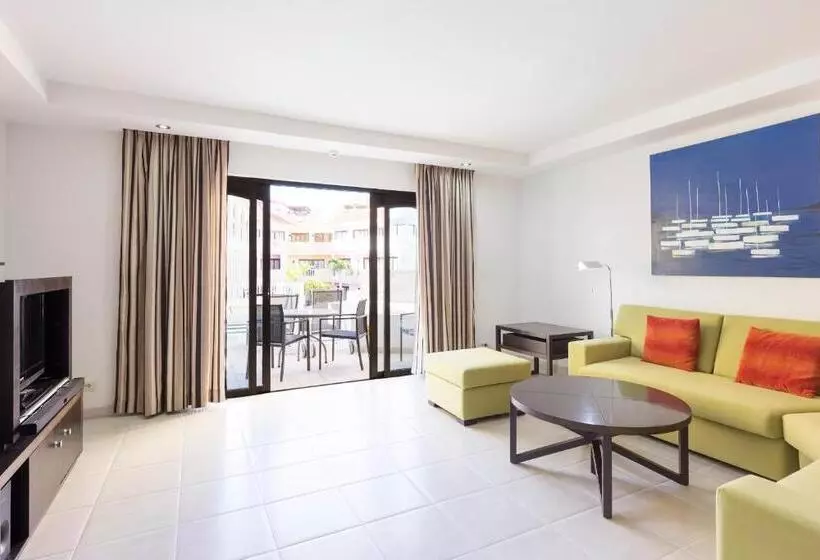 ホテル Atlas Suites Tenerife