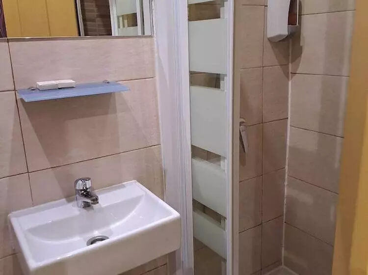 Hostal Abel Victoriano