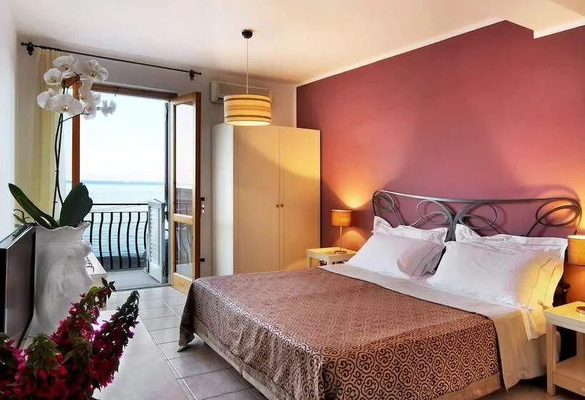 Hotel Amarea   Aeolian Charme