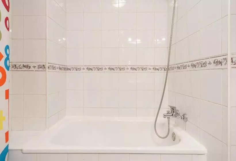 בית מלון כפרי Arunda I