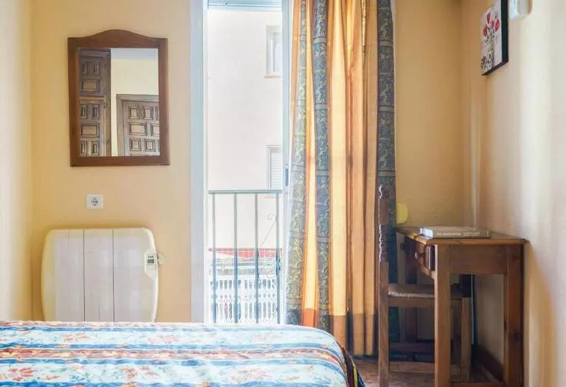 בית מלון כפרי Arunda I