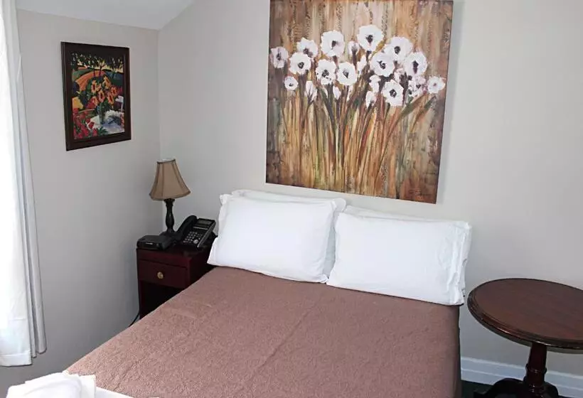 Отель Auberge Michel Doyon