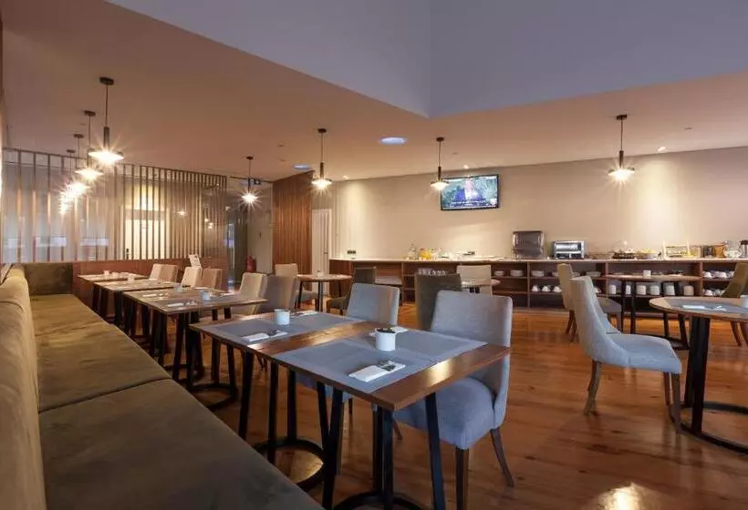 هتل Avenida Boutique