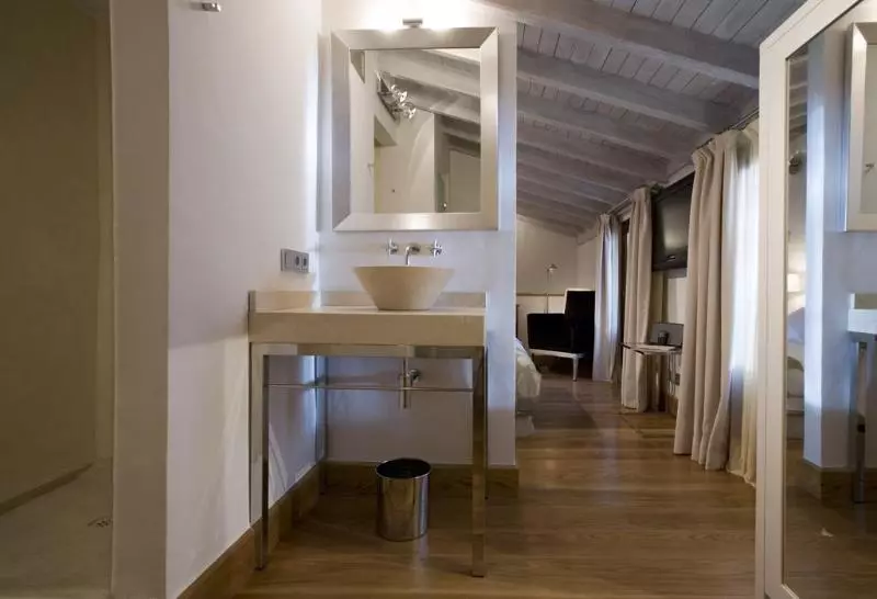 Otel Claude Marbella