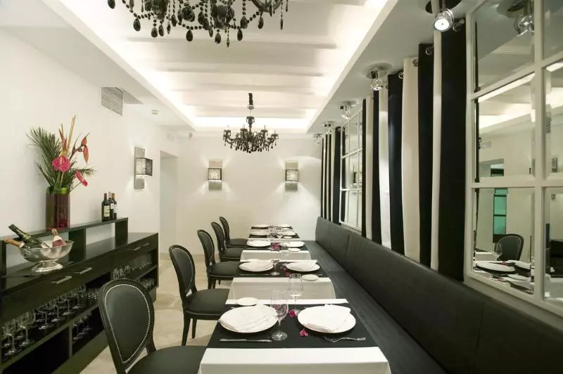 Otel Claude Marbella