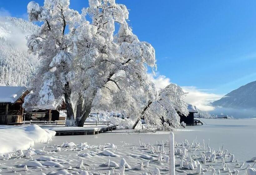 ホテル Ferienhof Neusacher Moser