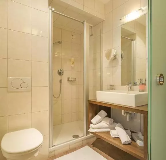 Отель Ferienhof Neusacher Moser