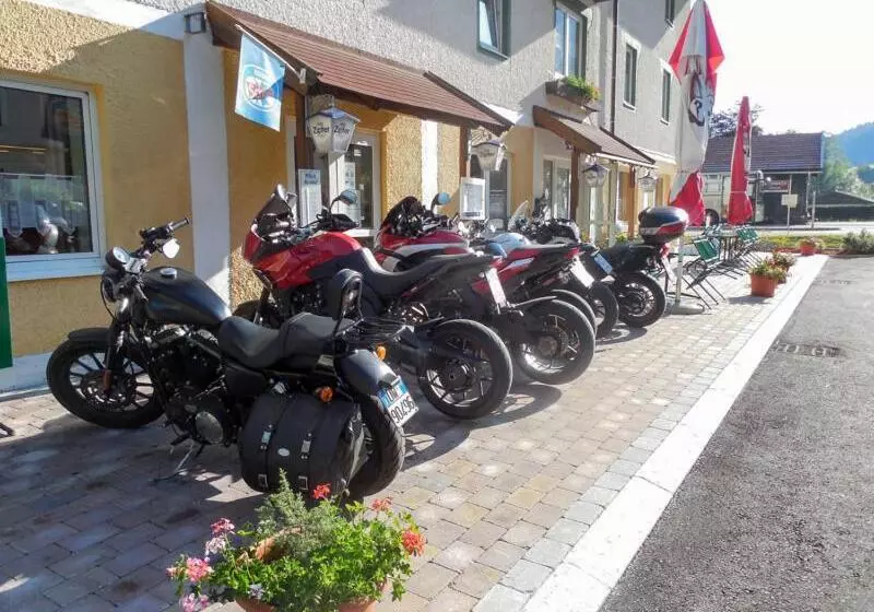 ホテル Gasthaus Pension Marienhof