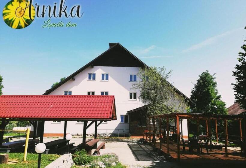 호텔 Guesthouse Arnika
