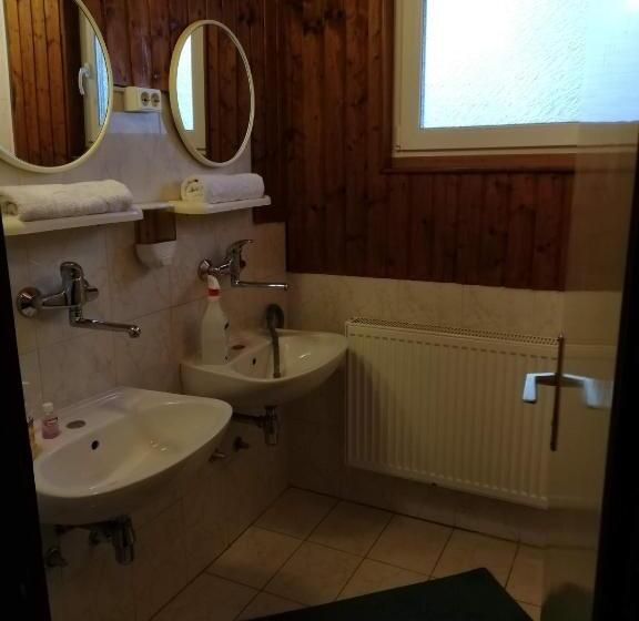 호텔 Guesthouse Arnika