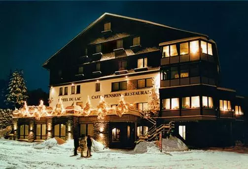ホテル Hôtel Du Lac