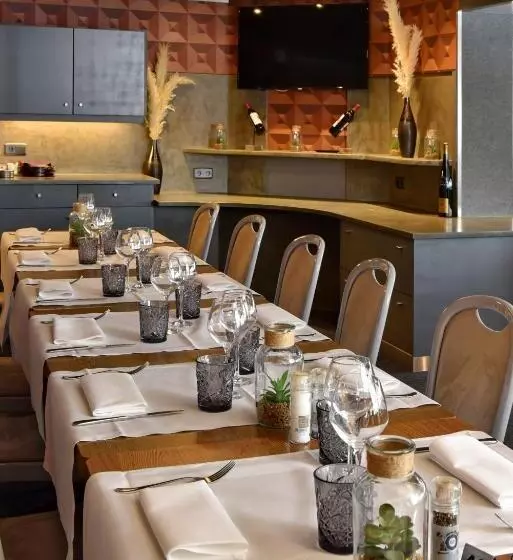 ホテル Hôtel Du Lac