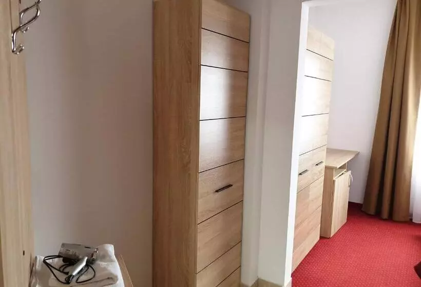 فندق Mirni Kutak