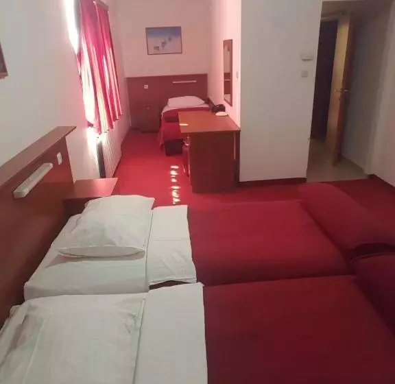 فندق Mirni Kutak