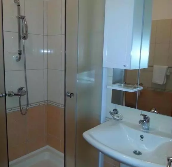 فندق Mirni Kutak