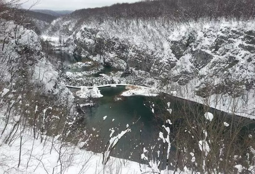 فندق Mirni Kutak