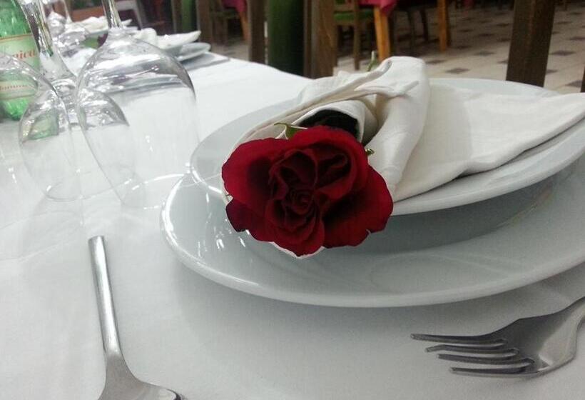 Отель Mirni Kutak