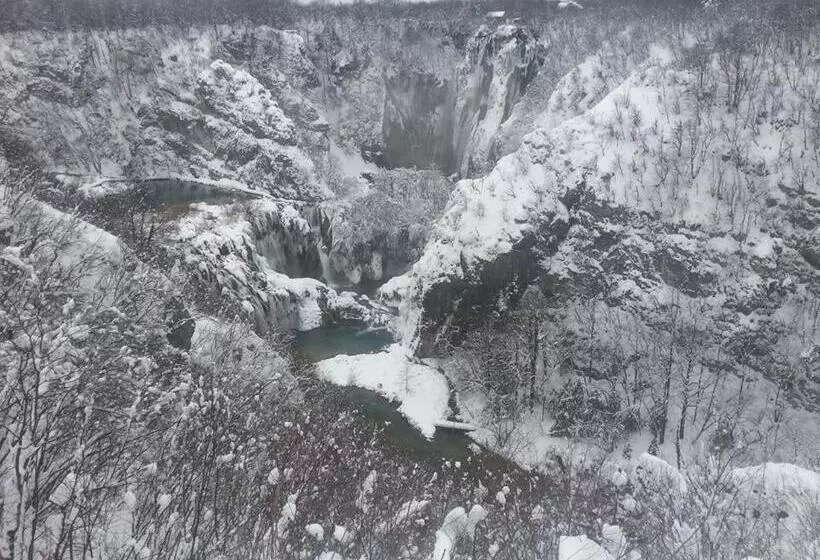 فندق Mirni Kutak