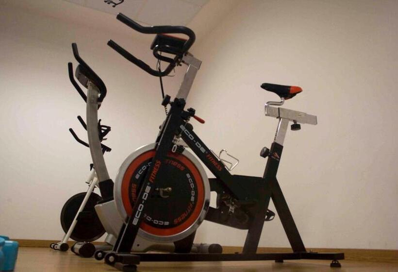 Отель Nap Oviedo