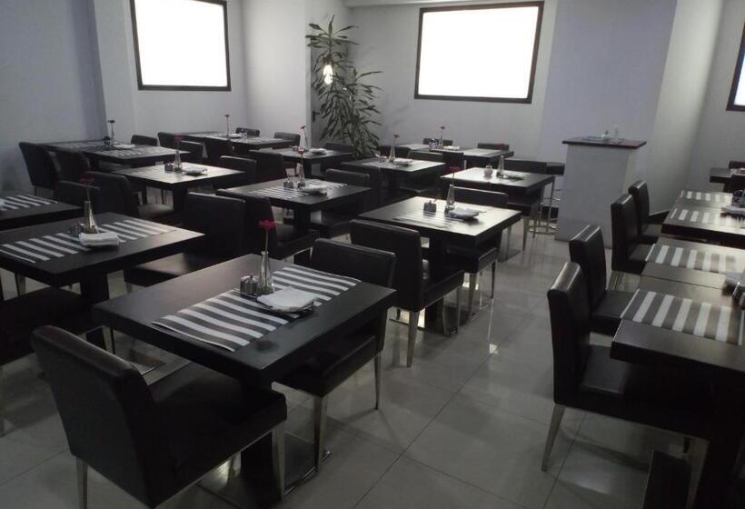 Отель Nap Oviedo