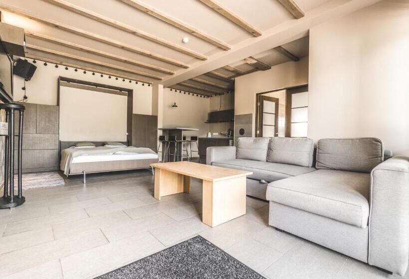 هتل Prieka Pietura