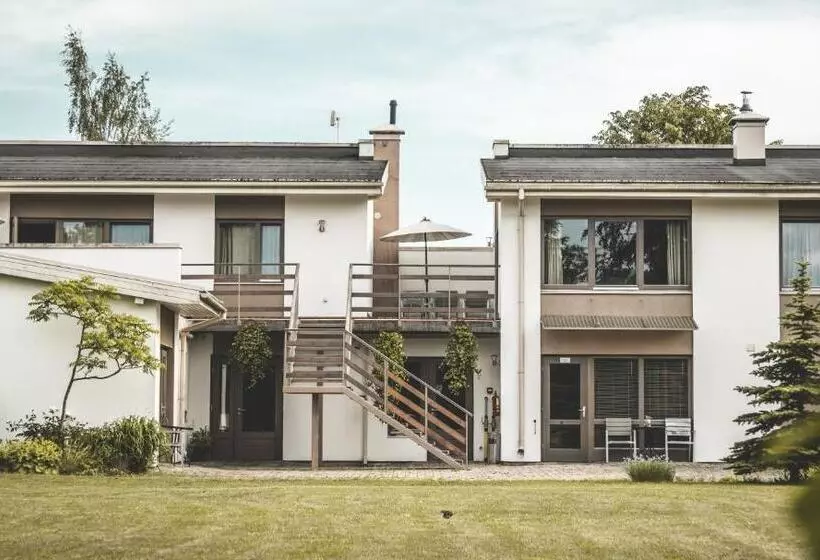 هتل Prieka Pietura