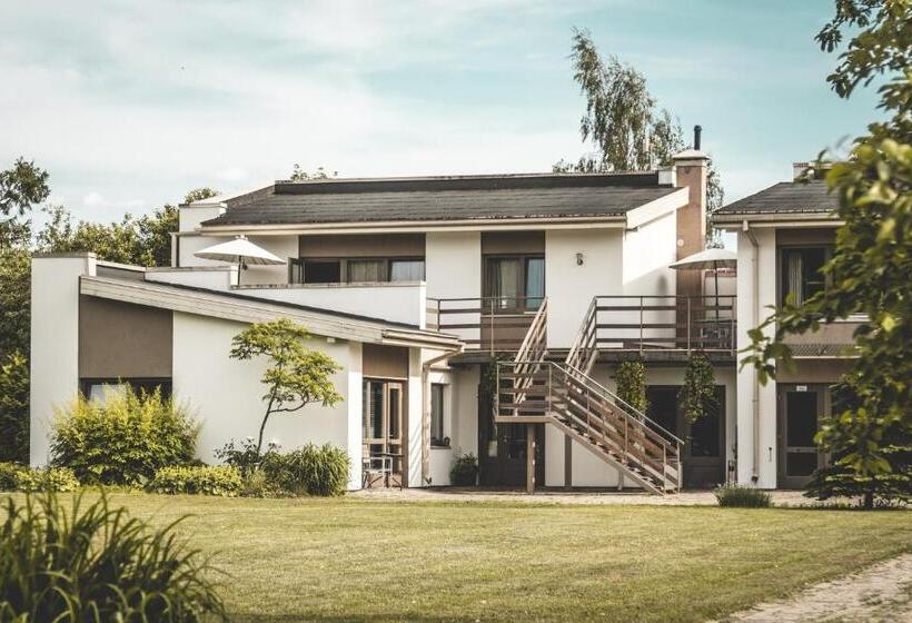 هتل Prieka Pietura