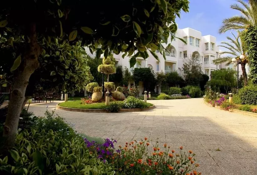 هتل Regency Tunis